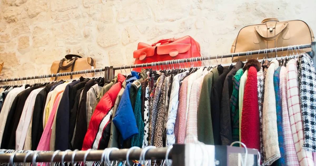 melhor lava e seca — Por que a minha lava e seca não tira o cheiro de roupa de brechó?